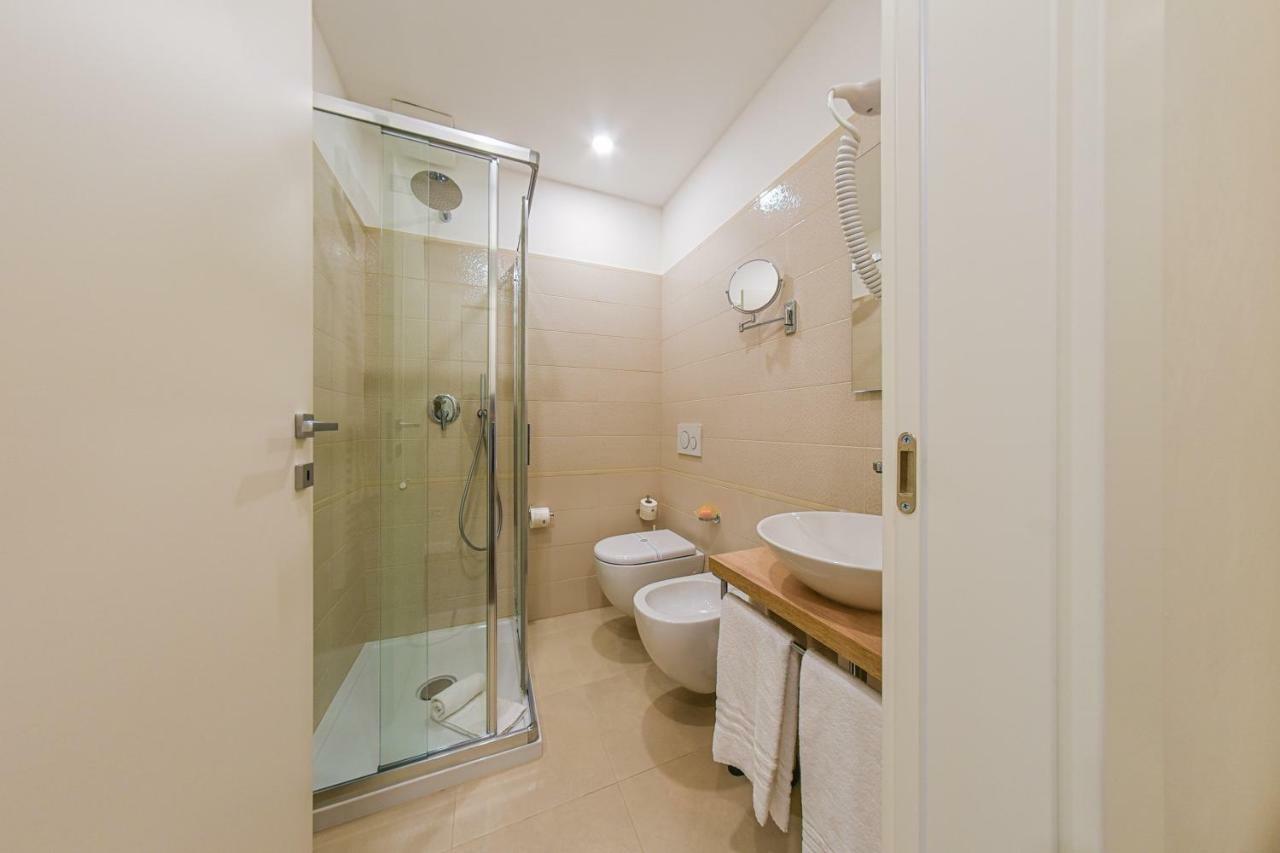 B&B H68 Alassio Zewnętrze zdjęcie